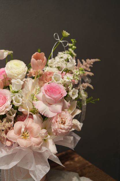 VD26 - Blush Royale Bloom Box