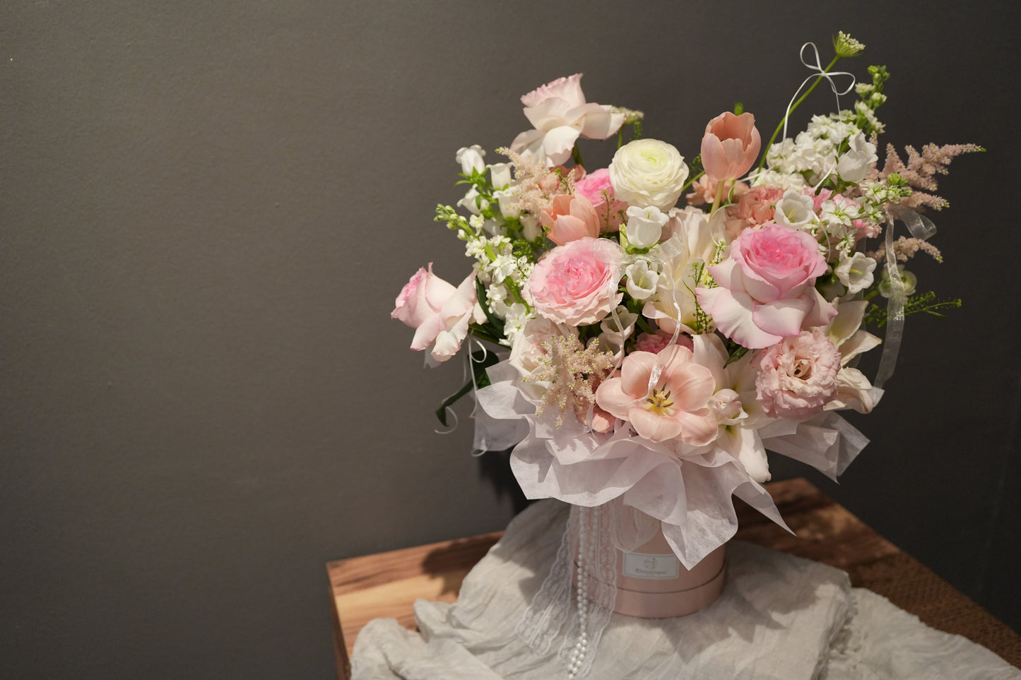 VD26 - Blush Royale Bloom Box