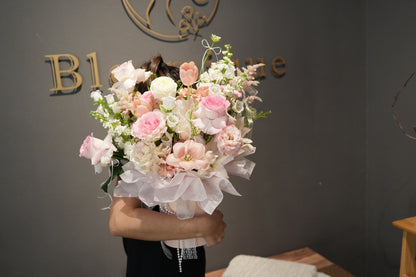 VD26 - Blush Royale Bloom Box
